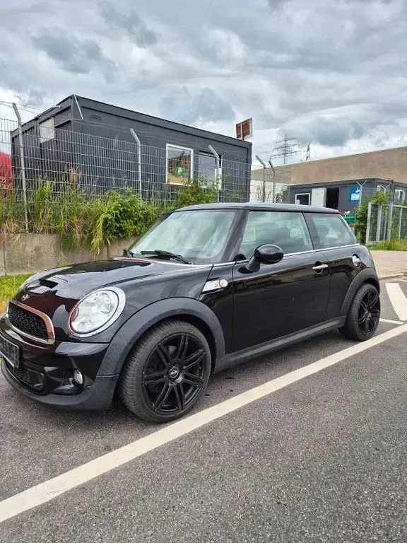 Gebraucht Mini Cooper S 184 PS (135 kW) 2013 Schwarz Kleinwagen