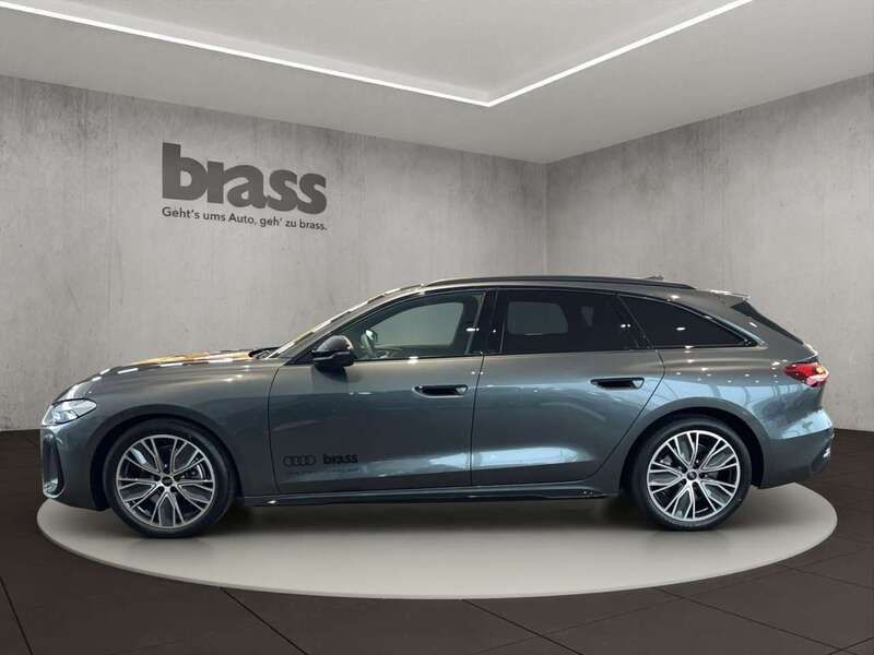 Gebraucht Audi A5 Ambiente 204 PS (150 kW) 2024 Daytonagrau perleffekt Coupé