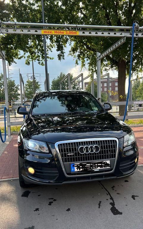 Schwarz Gebraucht 2011 Audi Q5 SUV | 15.450 € (Teuer) - Bild 1/4