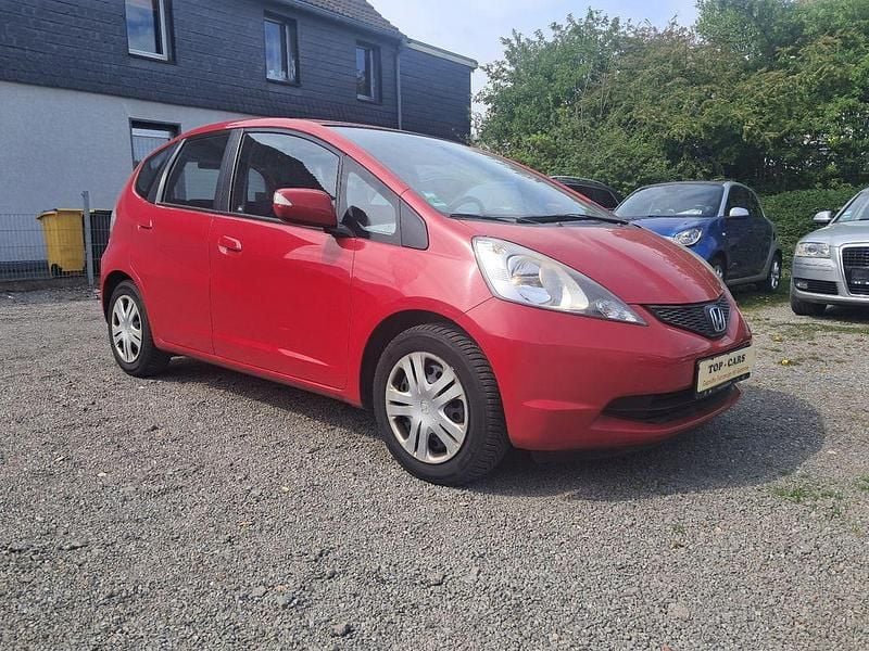 Gebraucht Honda Jazz Elegance 99 PS (72 kW) 2009 Rot Kleinwagen