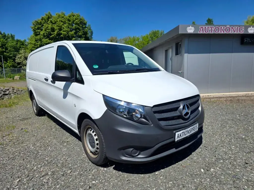 Gebraucht Mercedes Vito 136 PS (100 kW) 2021 Weiß Van
