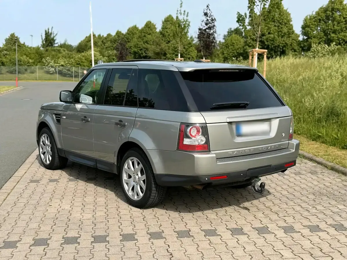 Gebraucht Land Rover Range Rover Sport 245 PS (180 kW) 2009 Andere farben SUV