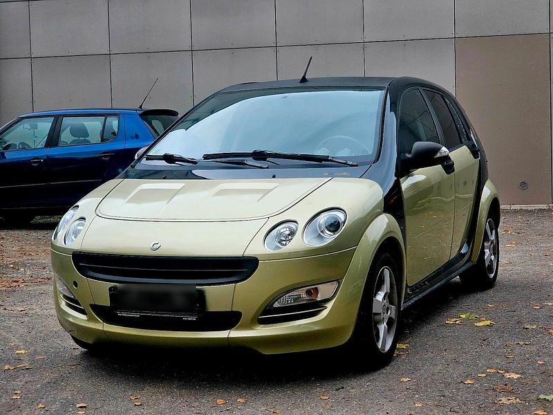 Grün Gebraucht 2005 Smart ForFour Kleinwagen | 2.590 € (Etwas zu teuer) - Bild 1/4