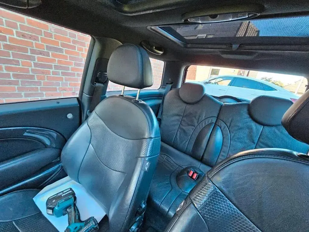 Occasion Mini Cooper Coupé 116 PK (85 kW) 2004 Zwart Coupé