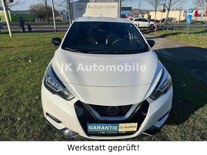 Gebraucht Nissan Micra Acenta 90 PS (66 kW) 2017 Weiß Kleinwagen