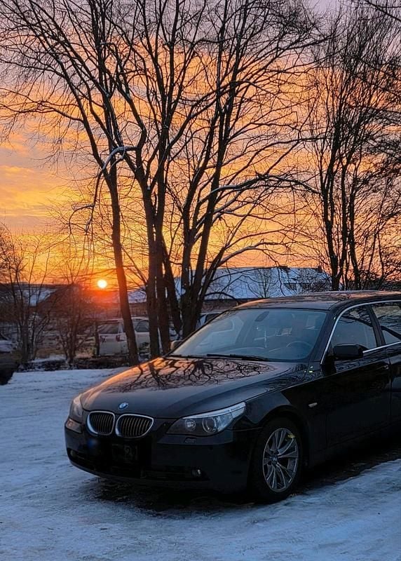 Gebraucht BMW 530 231 PS (169 kW) 2006 Schwarz Kombi