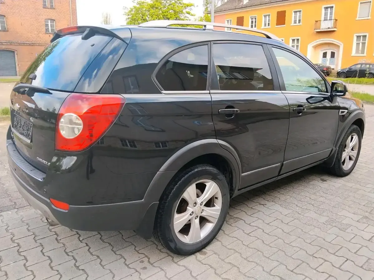 Gebraucht Chevrolet Captiva 184 PS (135 kW) 2012 Schwarz SUV