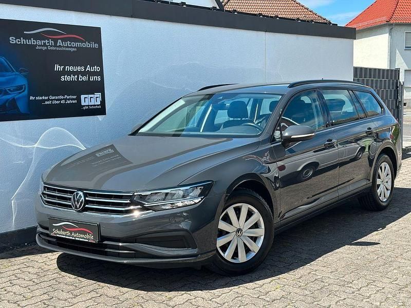 Uranograu Gebraucht 2021 VW Passat Conceptline Kombi | 21.880 € (Fairer Preis) - Bild 1/4