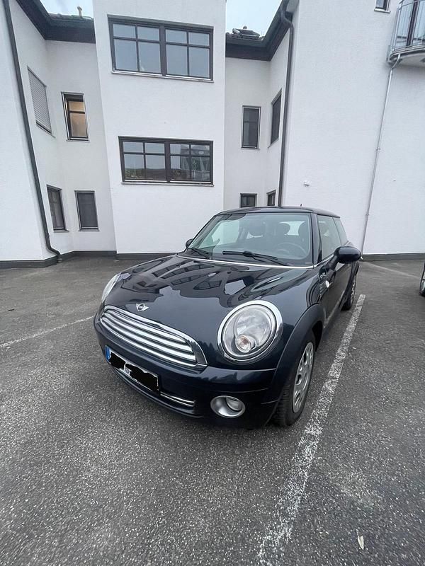 Gebraucht Mini Cooper 95 PS (69 kW) 2008 Schwarz Kleinwagen
