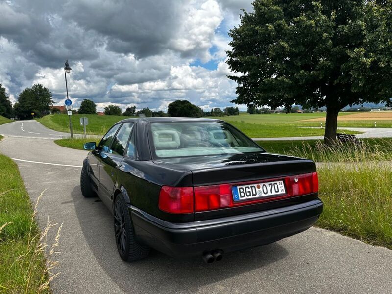 Gebraucht Audi 100 Sport 230 PS (169 kW) 1993 Grau Limousine