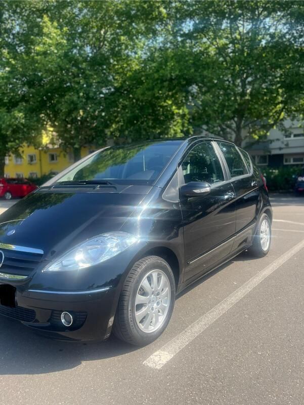 Schwarz Gebraucht 2004 Mercedes A150 Limousine | 4.500 € (Etwas zu teuer) - Bild 1/4