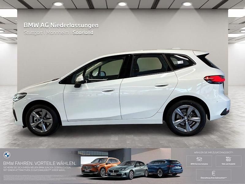 Gebraucht BMW 220 Active Tourer 156 PS (114 kW) 2025 Weiß Van / Kleinbus
