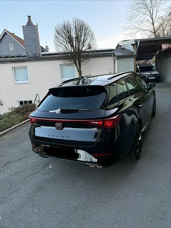 Gebraucht Cupra Leon 245 PS (180 kW) 2021 Schwarz Kombi