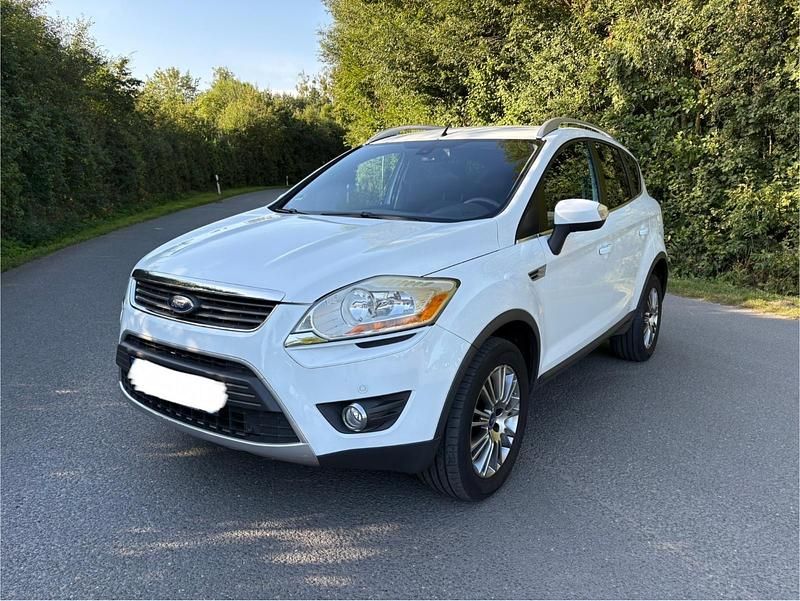 Weiß Gebraucht 2010 Ford Kuga Titanium SUV | 5.500 € (Superpreis) - Bild 1/4