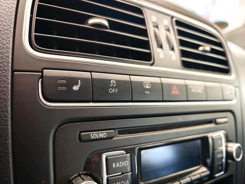 Gebraucht VW Polo Style 69 PS (50 kW) 2012 Schwarz Kleinwagen