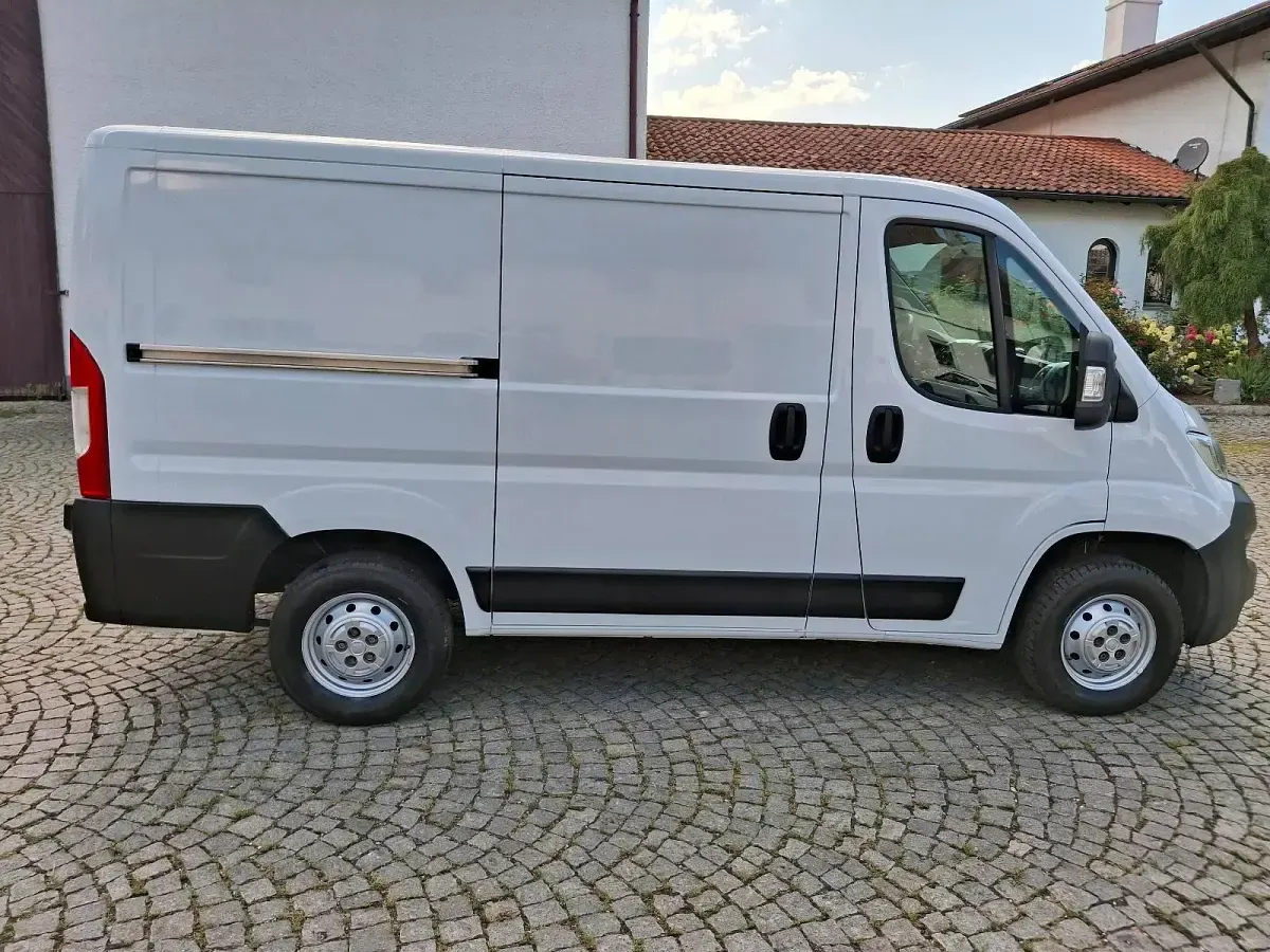 Gebraucht Fiat Ducato 116 PS (85 kW) 2018 Weiß Van