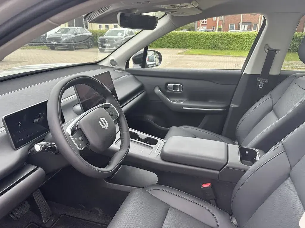 Gebraucht Leapmotor C10 215 PS (158 kW) 2026 Grau SUV