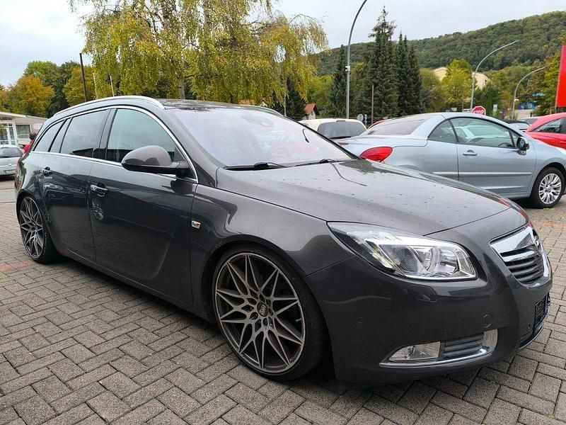 Grau Gebraucht 2013 Opel Insignia Innovation Kombi | 5.000 € (Superpreis) - Bild 1/4