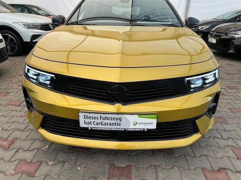 Gebraucht Opel Astra Ultimate 131 PS (96 kW) 2022 Kult gelb Limousine