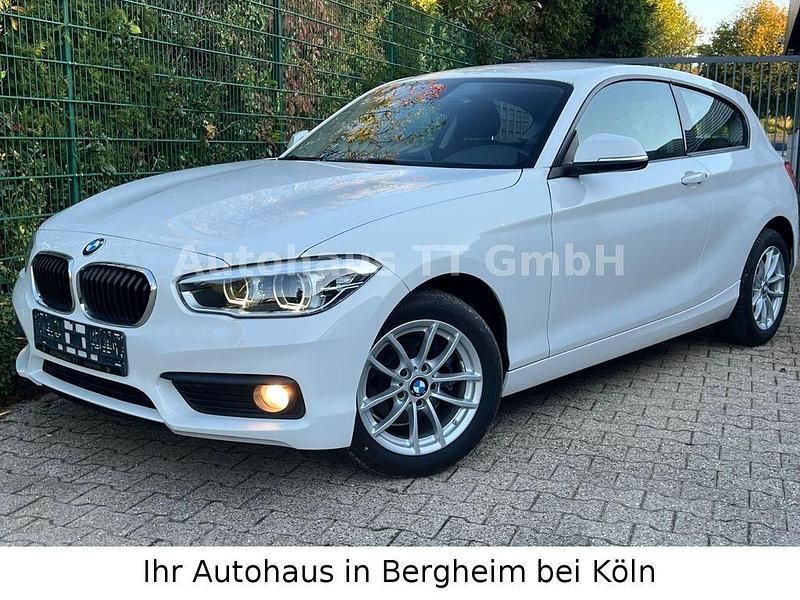 Weiß Gebraucht 2015 BMW 116 Advantage Kleinwagen | 11.950 € (Fairer Preis) - Bild 1/4