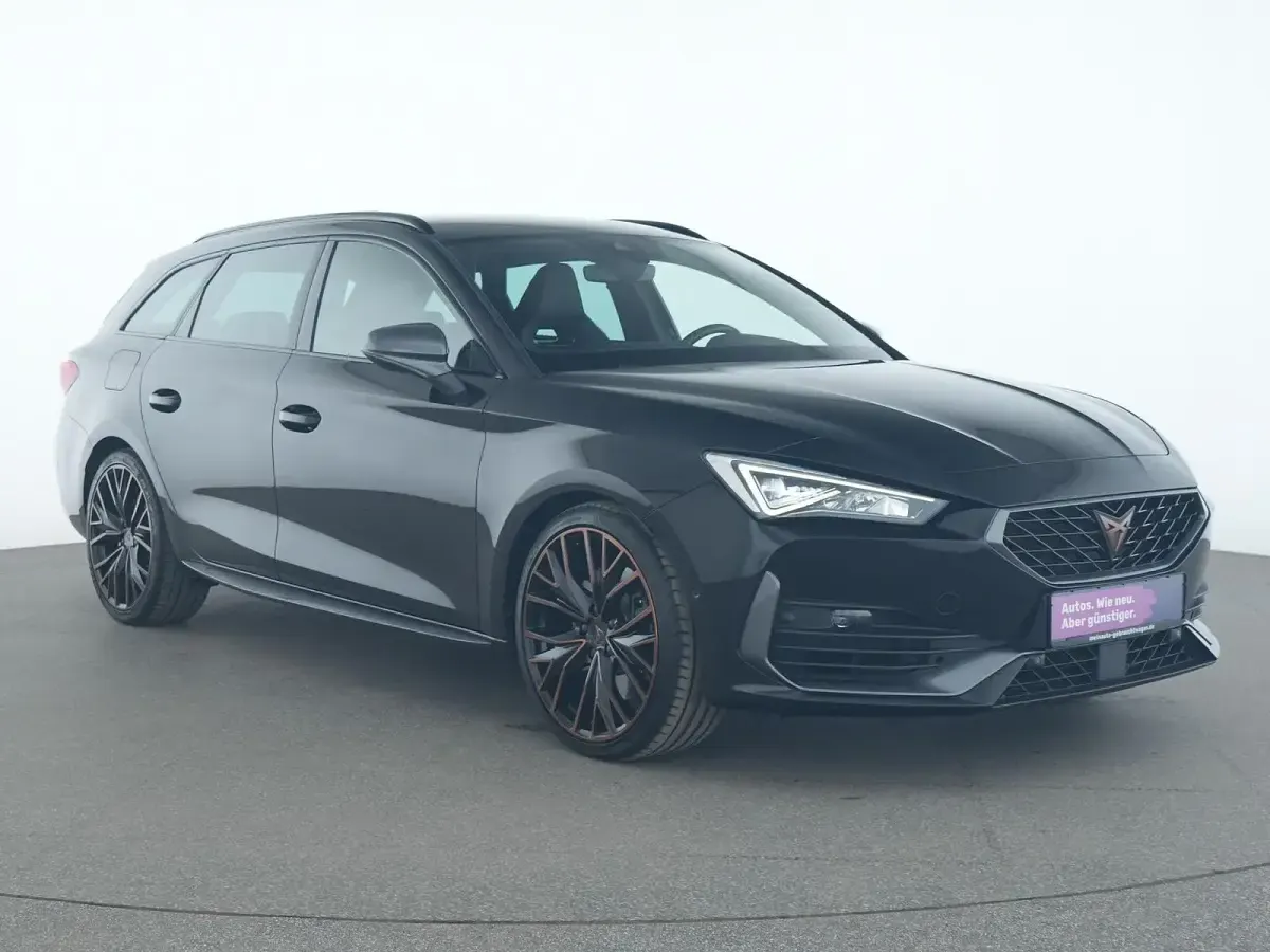Gebraucht Cupra Leon VZ 310 PS (228 kW) 2022 Mitternachtsschwarz Limousine