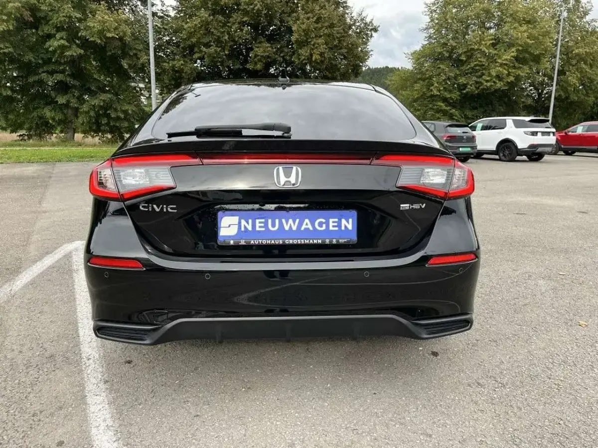 Neu Honda Civic Hybrid 184 PS (135 kW) 2025 Crystal black pearl Limousine