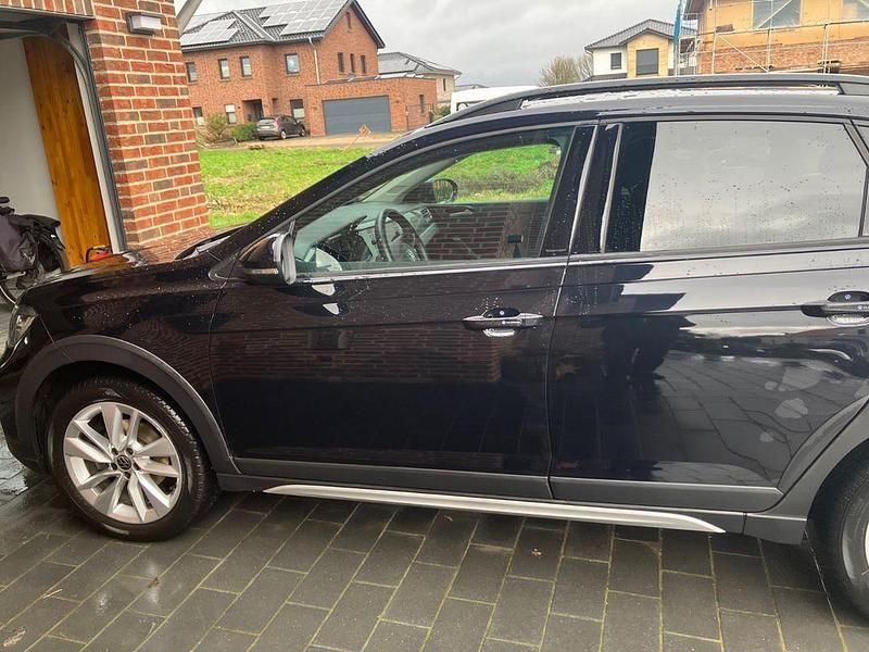 Gebraucht VW Taigo Life 110 PS (80 kW) 2023 Schwarz SUV