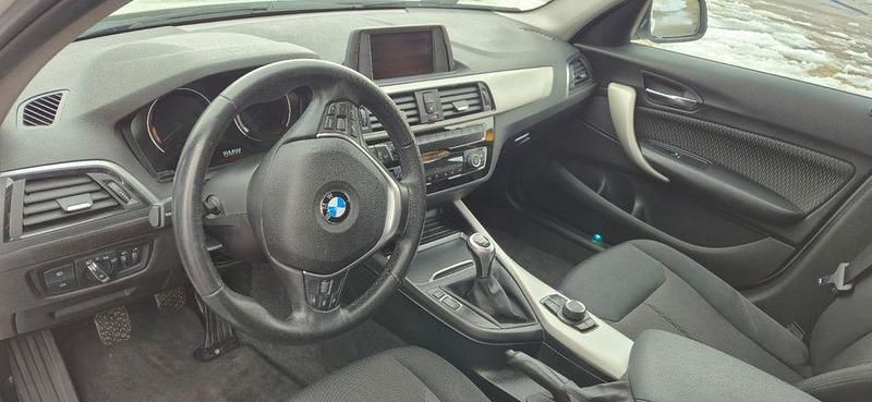 Gebraucht BMW 116 Advantage 116 PS (85 kW) 2018 Weiß Kleinwagen