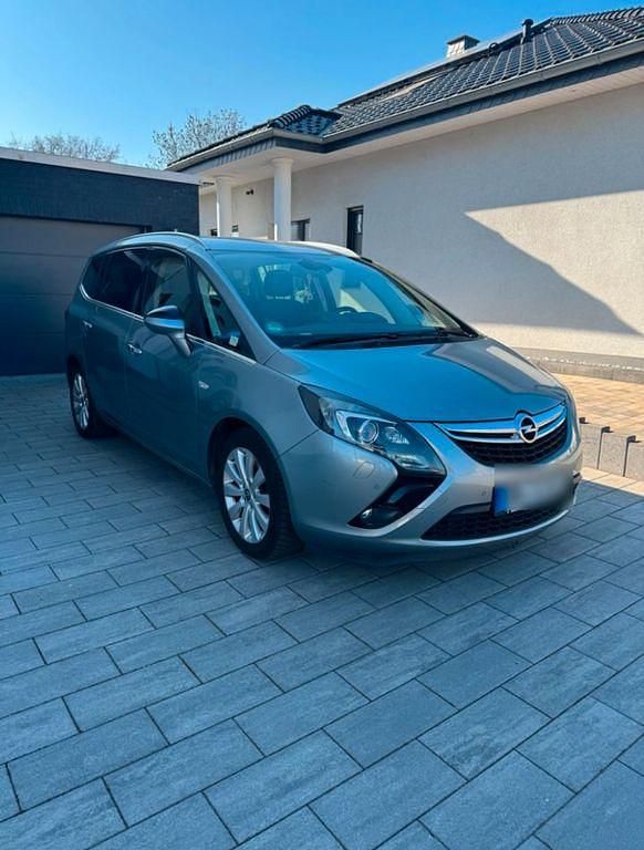 Gebraucht Opel Zafira Tourer Active 140 PS (102 kW) 2012 Grau Van / Kleinbus
