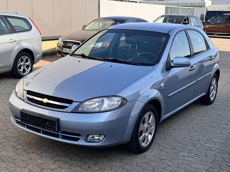 Gebraucht Chevrolet Lacetti CDX 121 PS (88 kW) 2009 Blau Limousine