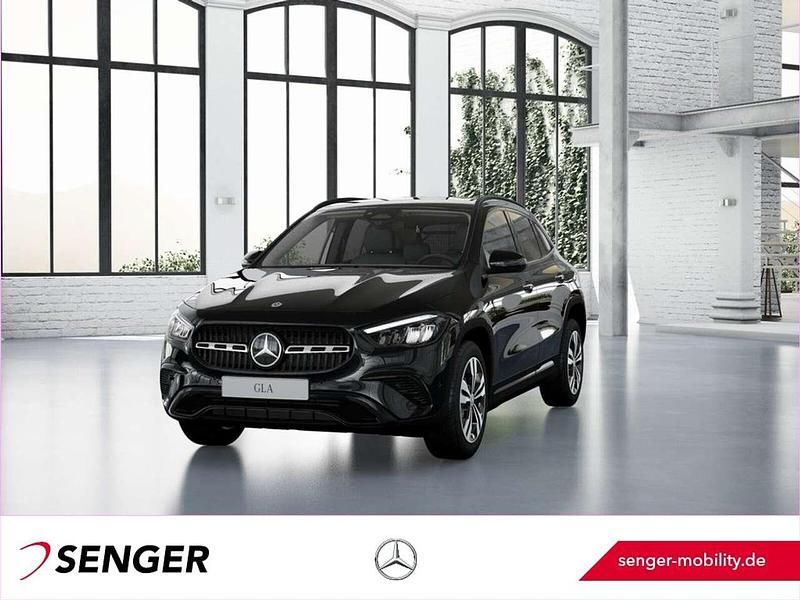 Lack kosmosschwarz Gebraucht 2024 Mercedes GLA220 Progressive SUV | 37.490 € (Superpreis) - Bild 1/4
