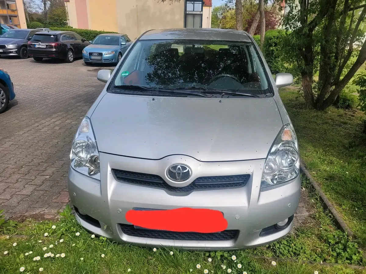 Gebraucht Toyota Corolla Verso 135 PS (99 kW) 2007 Grau Van / Kleinbus