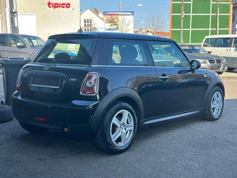 Second-hand Mini ONE 75 CP (55 kW) 2009 Negru Hatchback