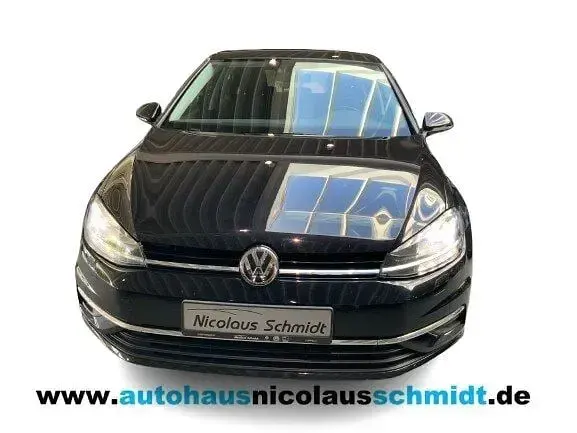Gebraucht VW Golf VII Comfortline 110 PS (80 kW) 2017 Schwarz Limousine