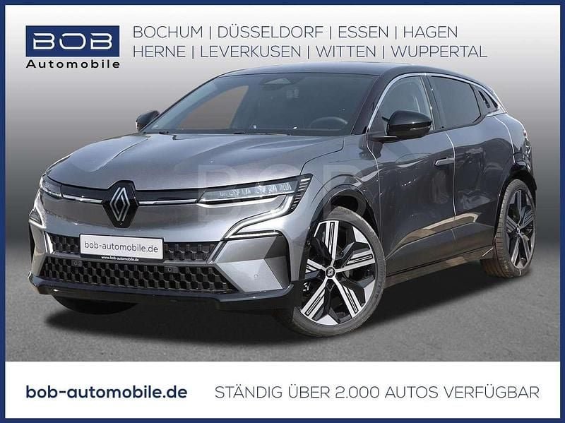 Dolomitgrau + dach blackpear Gebraucht 2024 Renault Mégane Iconic Limousine | 34.888 € (Fairer Preis) - Bild 1/3