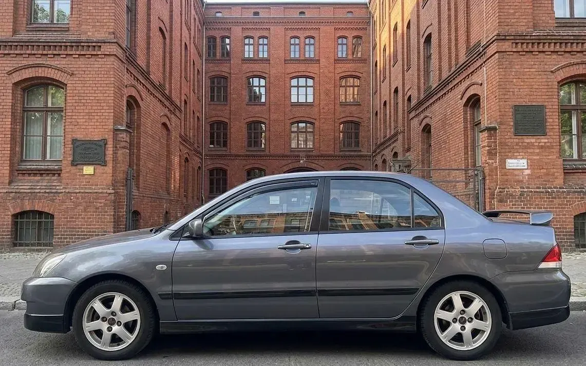 Gebraucht Mitsubishi Lancer Invite 98 PS (72 kW) 2006 Grau Kombi