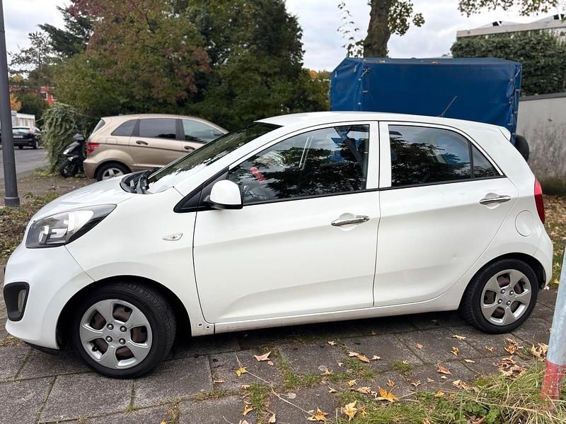 Gebraucht Kia Picanto 70 PS (51 kW) 2015 Weiß Kleinwagen