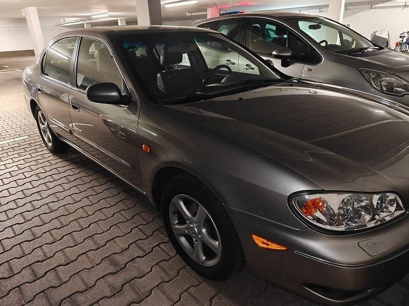 Gebraucht Nissan Maxima 200 PS (147 kW) 2000 Silber Limousine