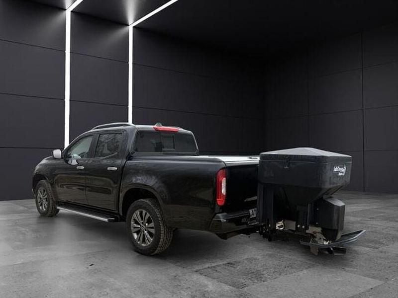 Second-hand Mercedes X250 Edition 275 CP (202 kW) 2019 Negru Pickup