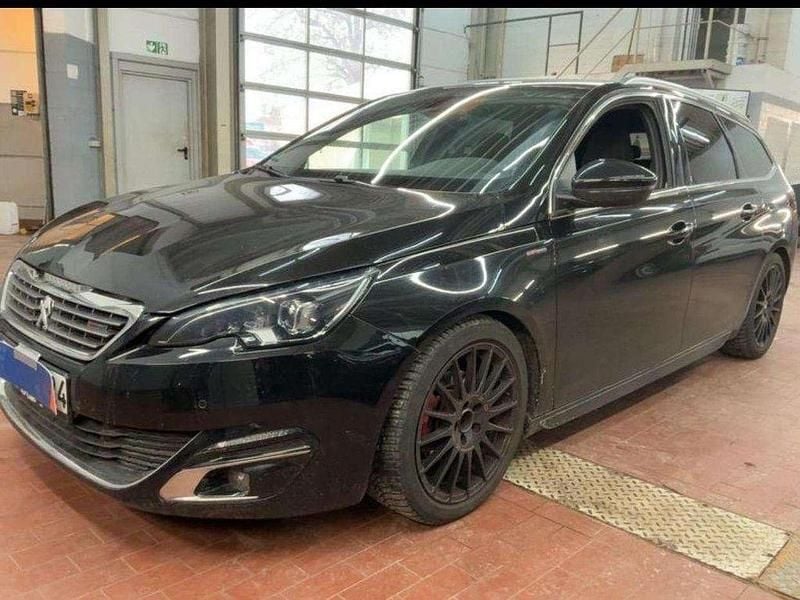 Gebraucht Peugeot 308 Allure GT-Line 131 PS (96 kW) 2017 Schwarz Limousine