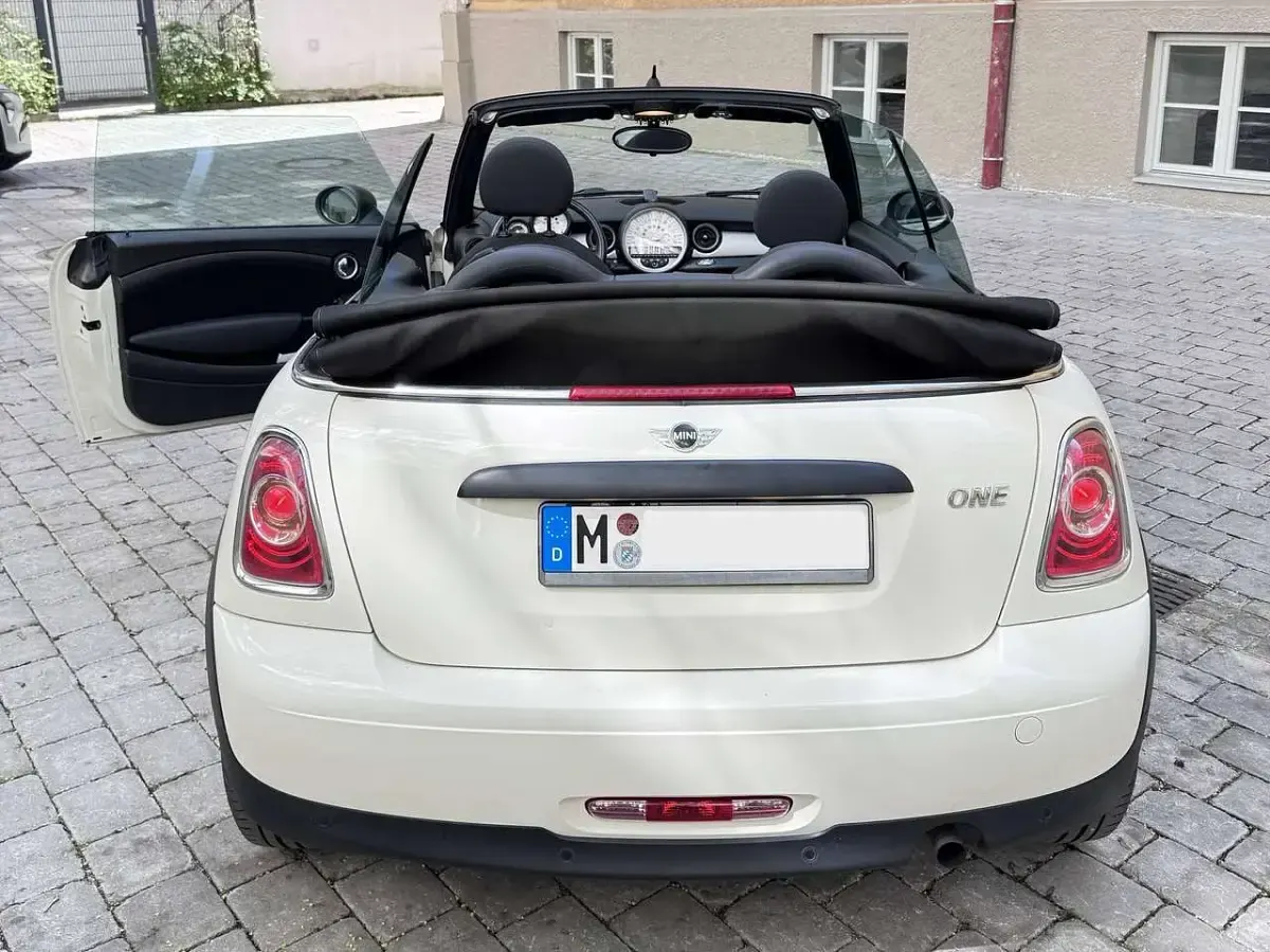 Gebraucht Mini One Cabriolet 98 PS (72 kW) 2011 Beige Cabrio