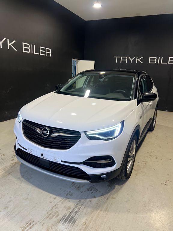 Weiß Gebraucht 2020 Opel Grandland X Innovation SUV | 11.000 € (Superpreis) - Bild 1/4