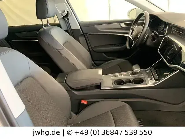 Second-hand Audi A6 344 CP (253 kW) 2022 Alb Berlinǎ