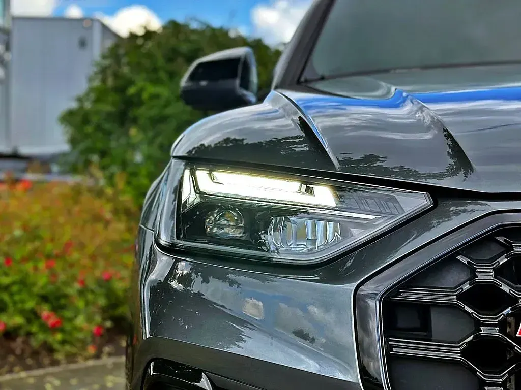 Gebraucht Audi SQ5 Sportback Ambiente 341 PS (250 kW) 2021 Grau SUV