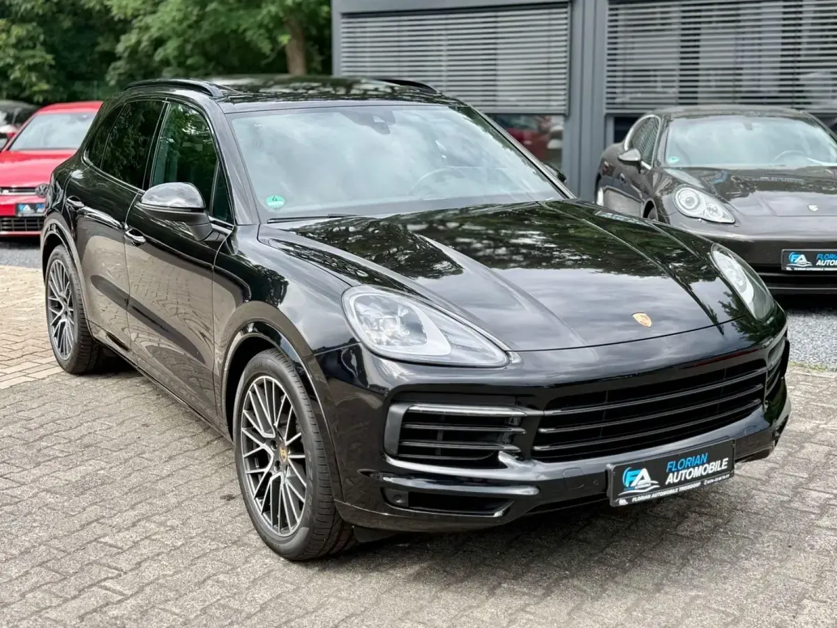 Gebraucht Porsche Cayenne 441 PS (324 kW) 2019 Schwarz SUV