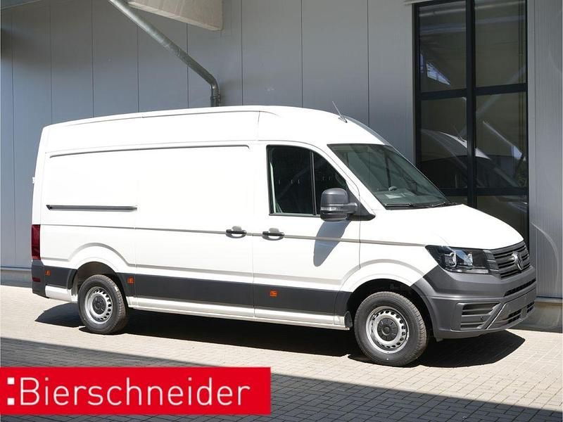 Weiss Gebraucht 2024 VW Crafter Van | 40.980 € (Guter Preis) - Bild 1/3