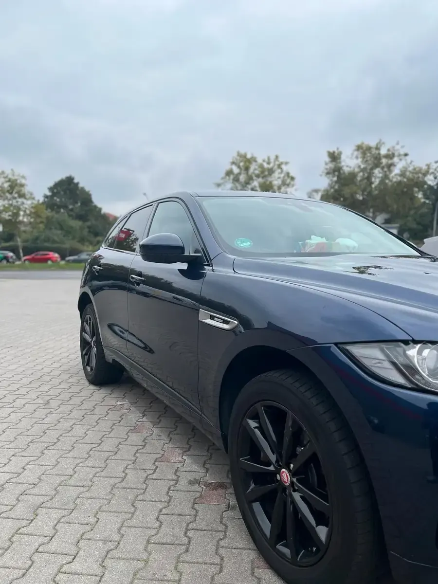 Gebraucht Jaguar F-Pace 300 PS (220 kW) 2016 Blau SUV