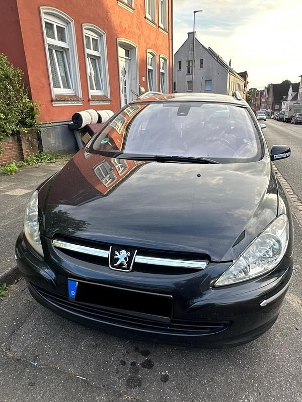 Schwarz Gebraucht 2005 Peugeot 307 Kombi | 2.500 € (Teuer) - Bild 1/4