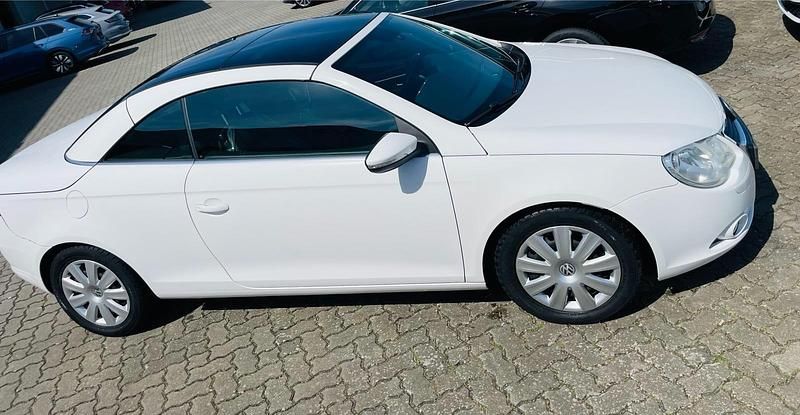 Gebraucht VW Eos 122 PS (89 kW) 2008 Weiß Cabrio