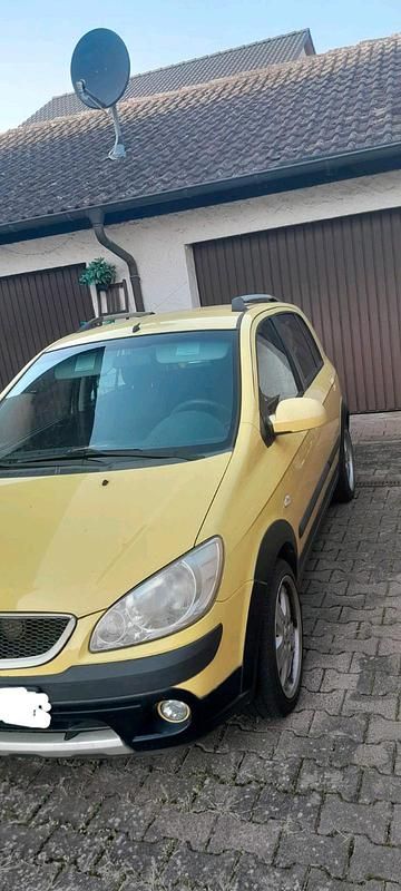 Second-hand Hyundai Getz 97 CP (71 kW) 2007 Galben Hatchback